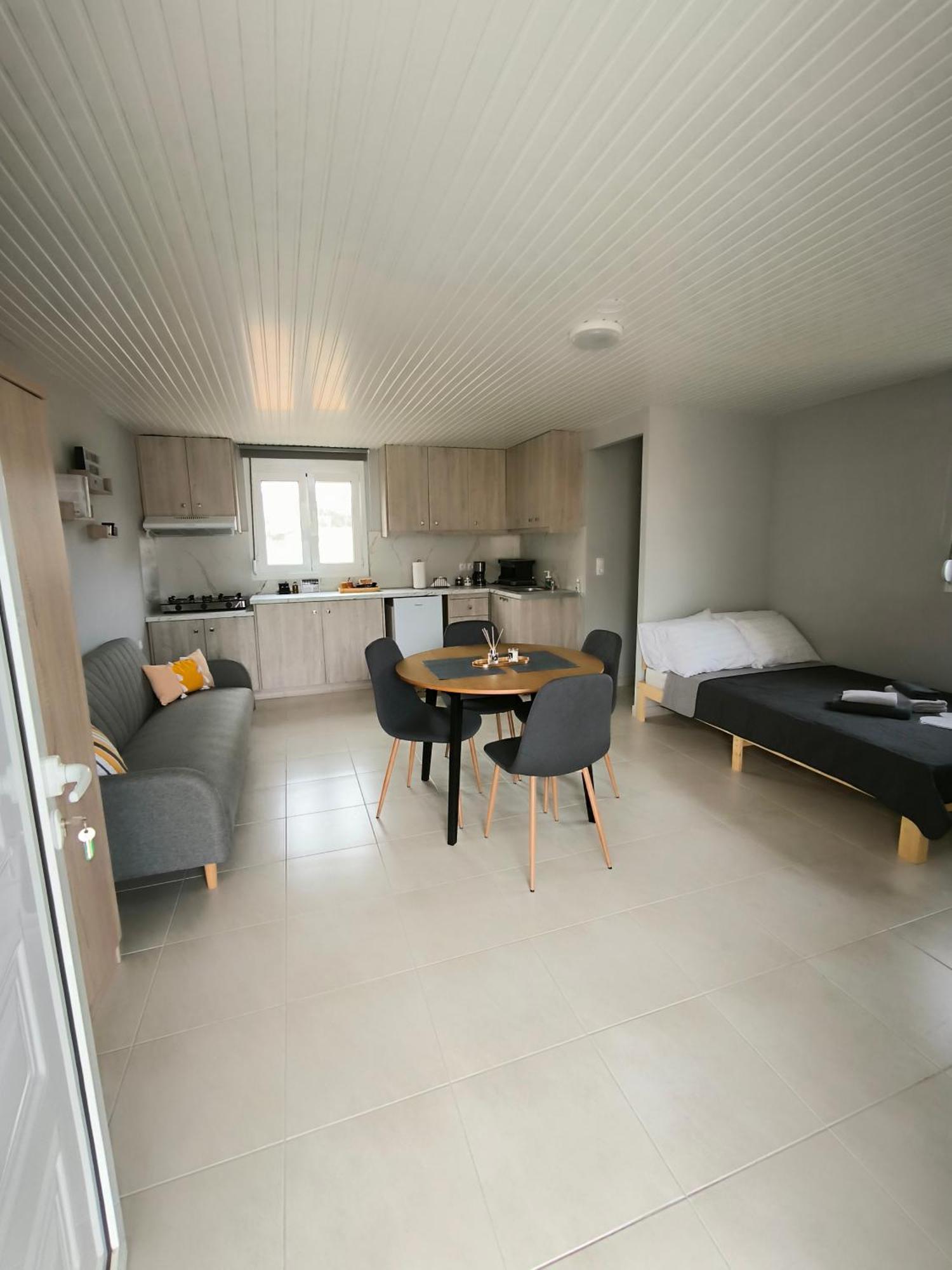 Livadi Apartment